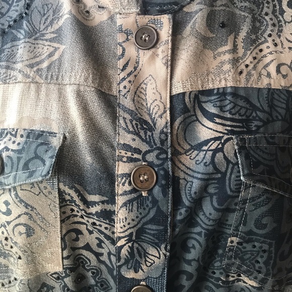 Tan/Teal Lightweight Jacket w/Beaded Details - Picture 3 of 7